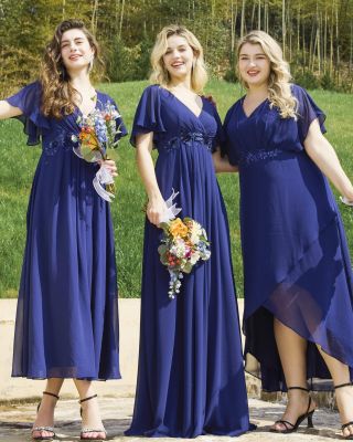 Společenské šaty pro všechny postavy a příležitosti. Šaty v královské modré barvě jsou v našem eshopu zde:...